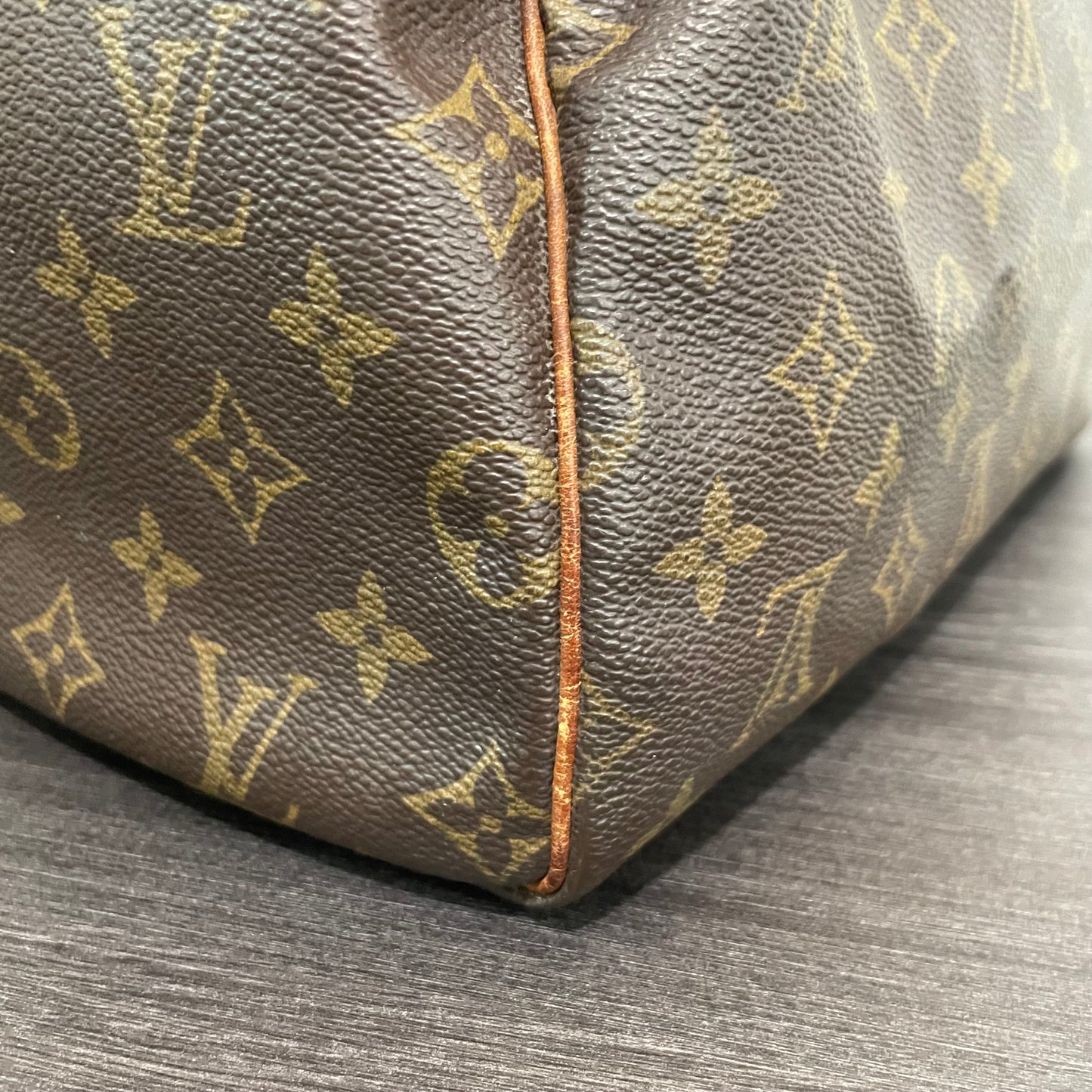 SOLD! Louis Vuitton Monogram Speedy 30 with Lock & Key