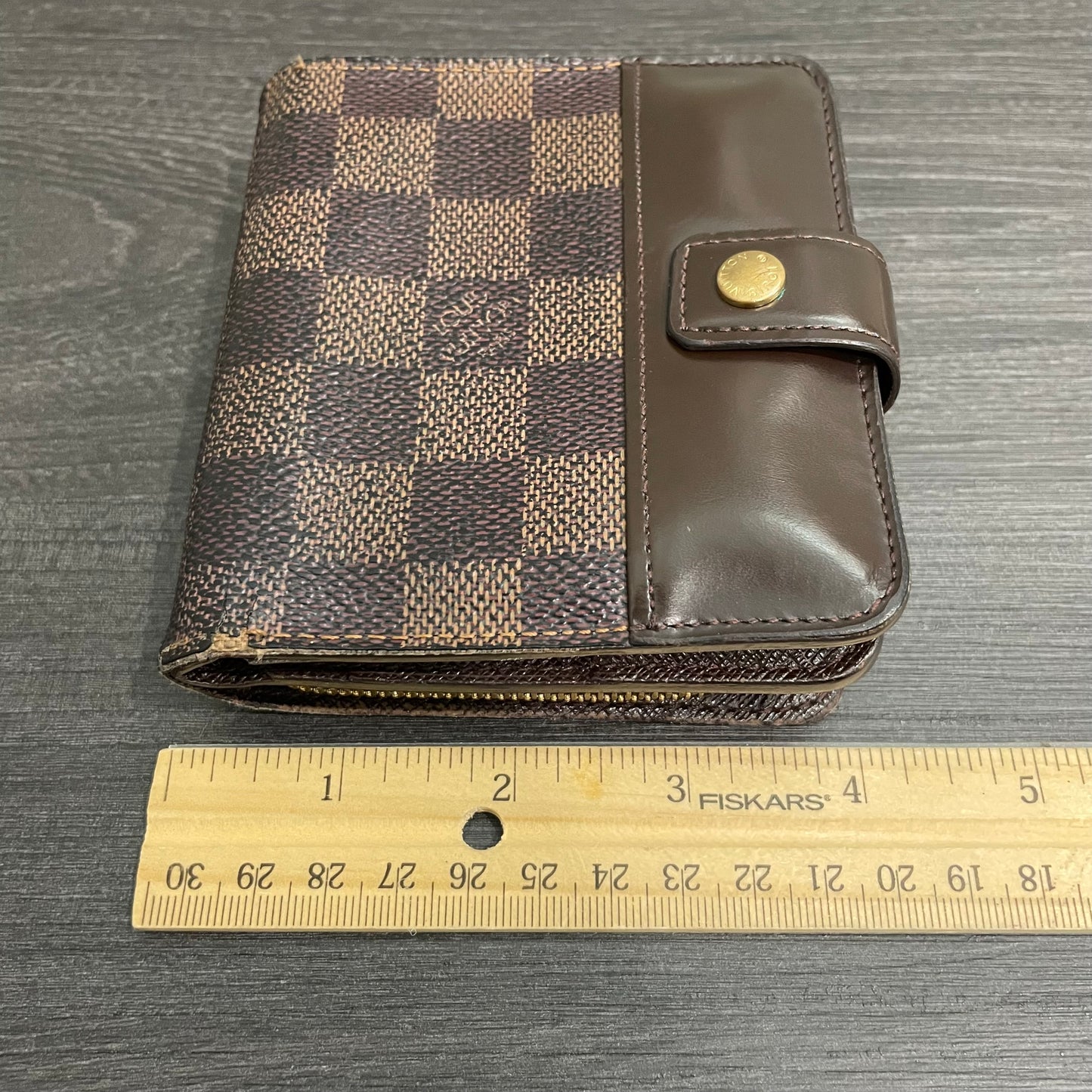 #111 LOUIS VUITTON Damier Ebene Wallet