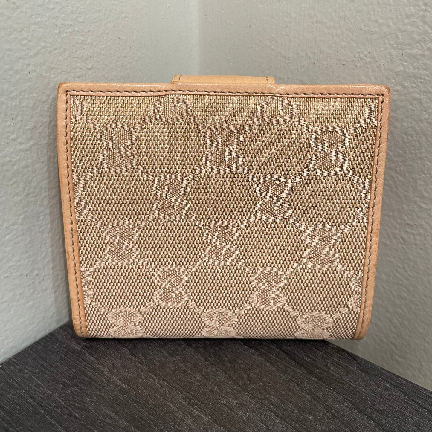 #119 GUCCI GG Canvas Compact Wallet