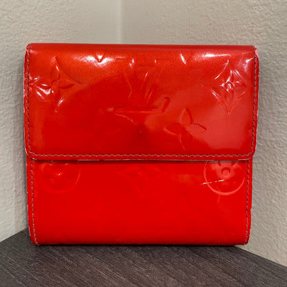 #121 LOUIS VUITTON Red Vernis Leather Compact Wallet