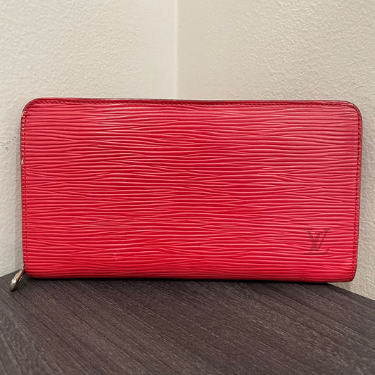 #126 LOUIS VUITTON Red Epi Leather Zippy Wallet