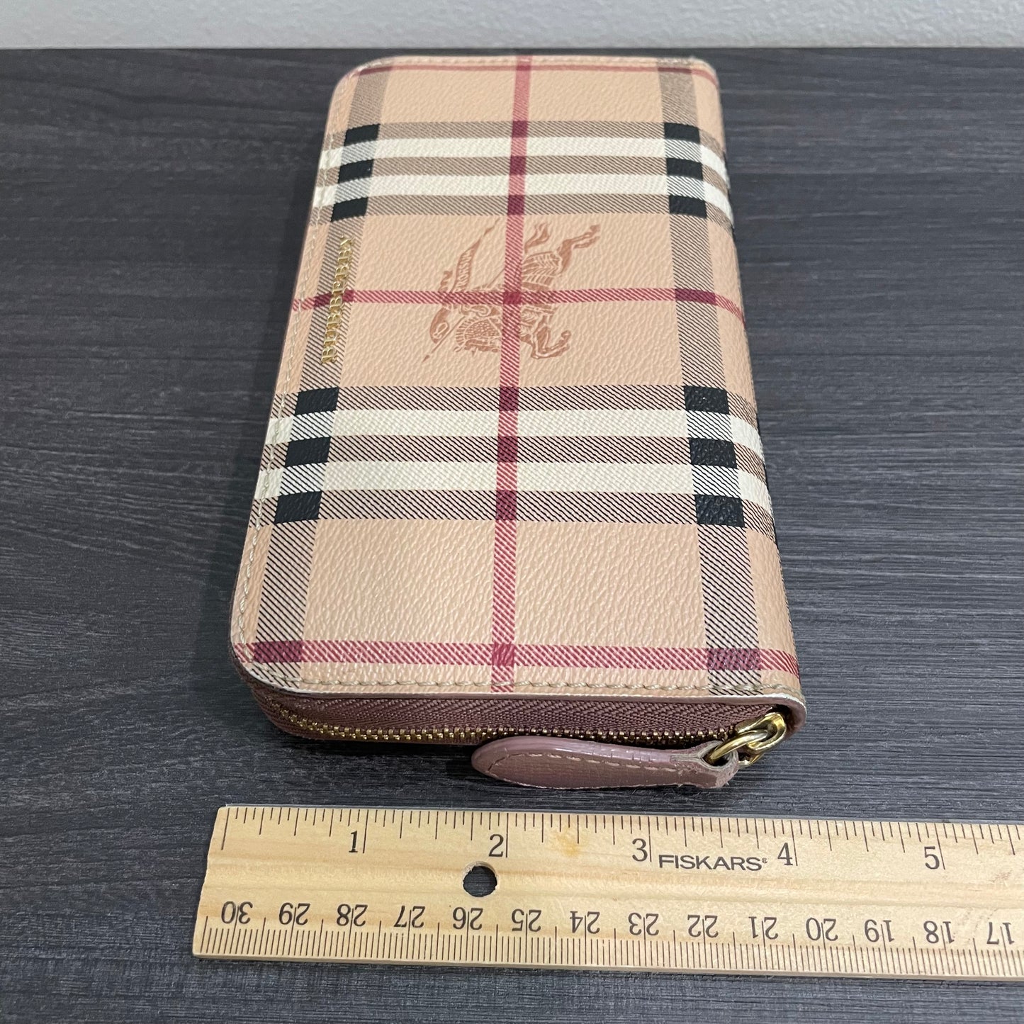 #127 BURBERRY Check Leather Zippy Wallet