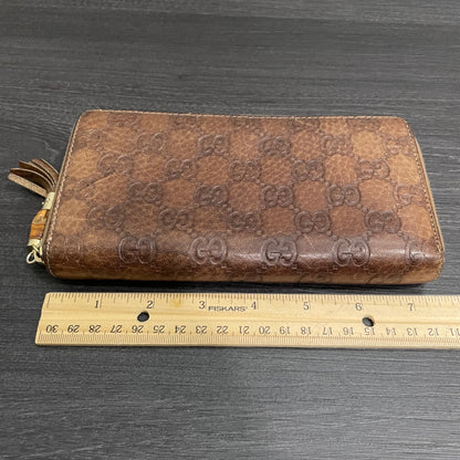 #130 GUCCI GG Leather Zippy Wallet with Bamboo Accent