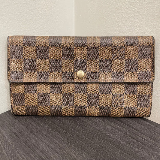 #139 LOUIS VUITTON Damier Ebene Long Wallet