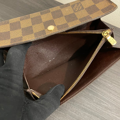 #139 LOUIS VUITTON Damier Ebene Long Wallet