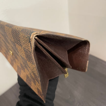 #139 LOUIS VUITTON Damier Ebene Long Wallet