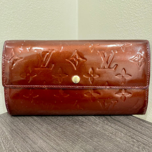 #143 LOUIS VUITTON Monogram Vernis Long Wallet