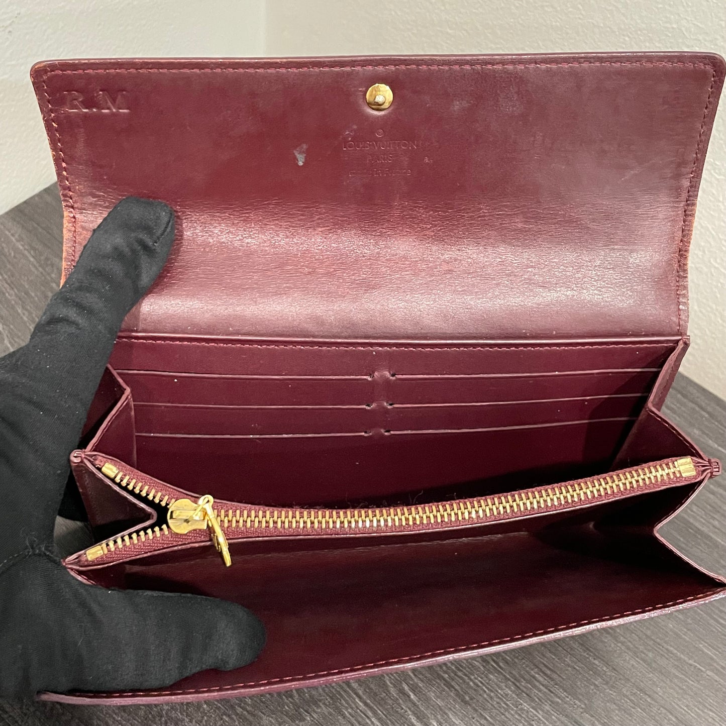 #143 LOUIS VUITTON Monogram Vernis Long Wallet
