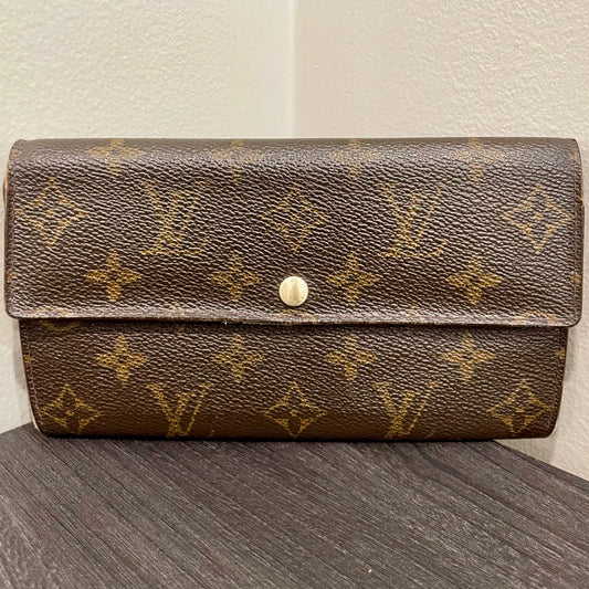 #148 LOUIS VUITTON Monogram Long Wallet