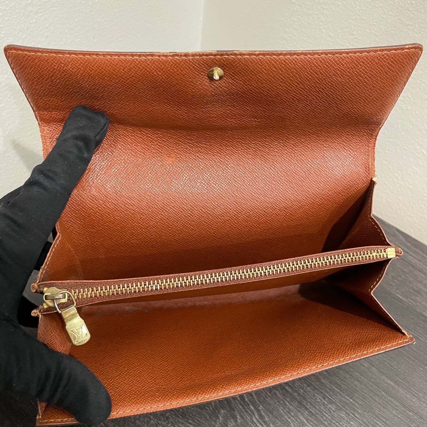 #148 LOUIS VUITTON Monogram Long Wallet