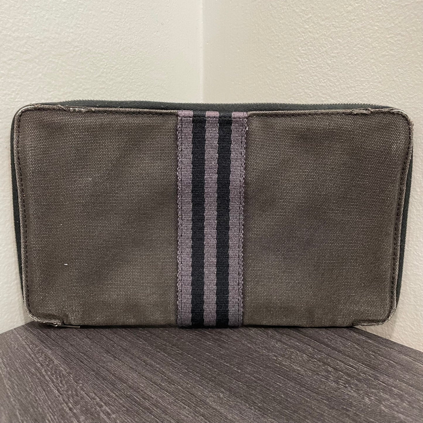 #150 HERMES Large Travel Wallet