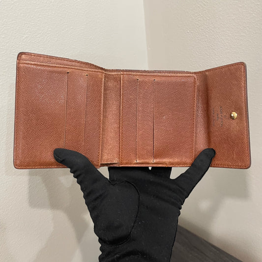 #154 LOUIS VUITTON Monogram Compact Wallet