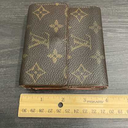 #154 LOUIS VUITTON Monogram Compact Wallet