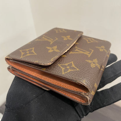 #158 LOUIS VUITTON Monogram Compact Wallet