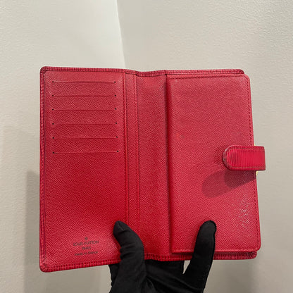 #170 LOUIS VUITTON Red Epi Leather Wallet with Kiss Clasp