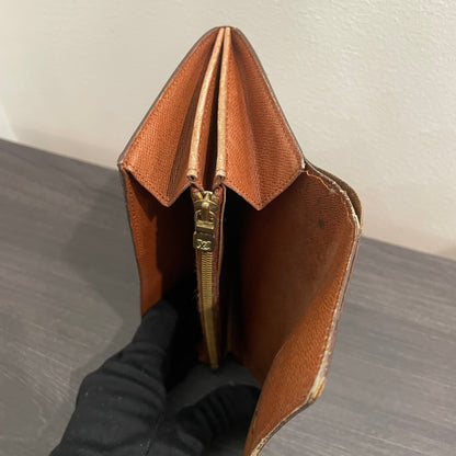 #176 LOUIS VUITTON Monogram Long Wallet