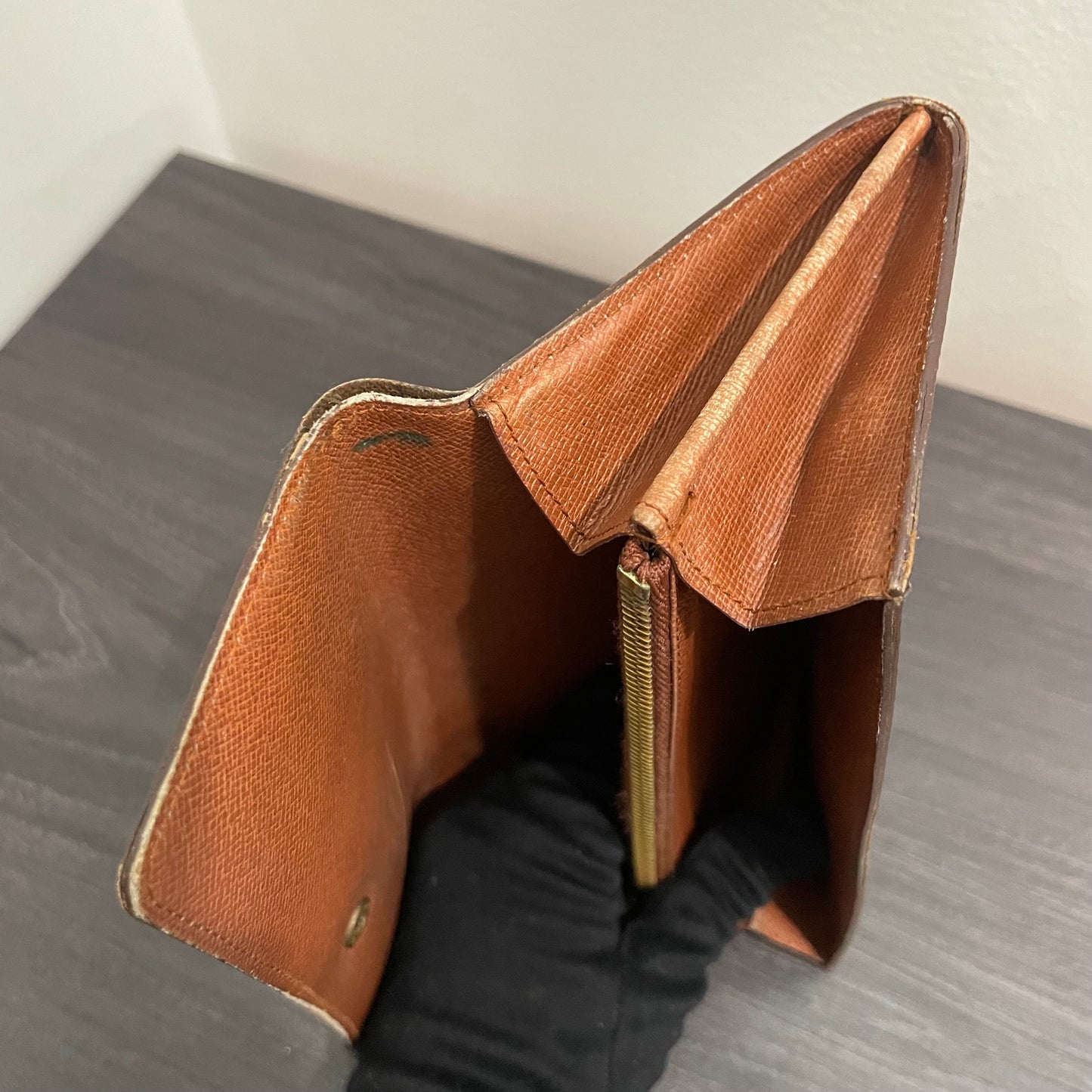 #176 LOUIS VUITTON Monogram Long Wallet
