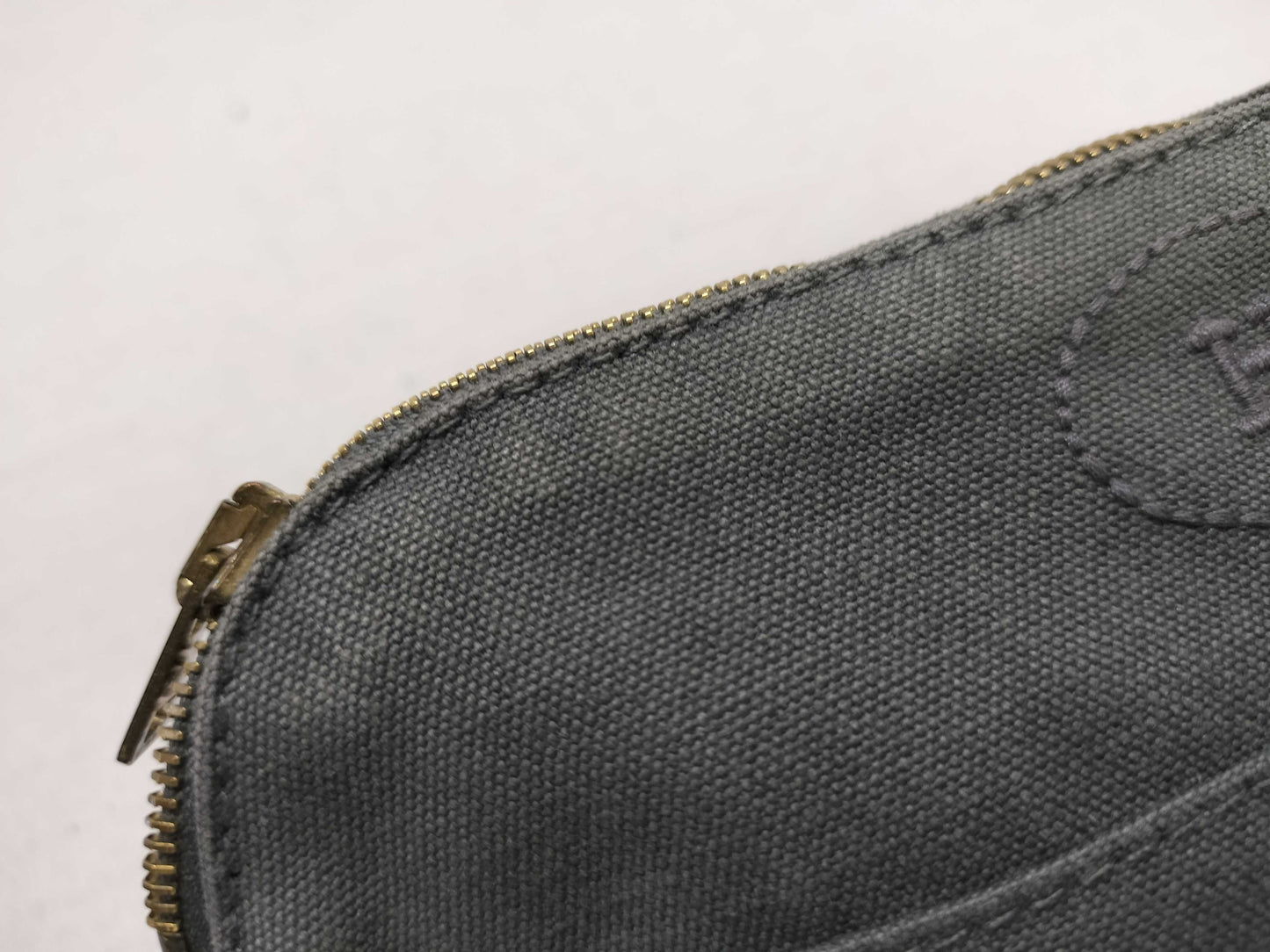 8838 HERMÈS Grey  Cosmetic Travel Pouch