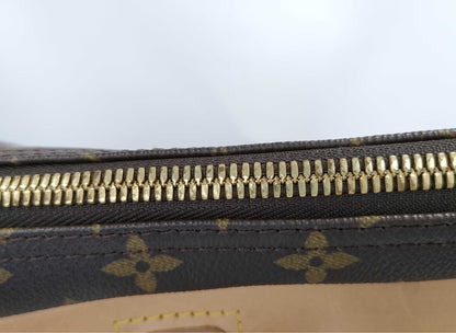 #113 LOUIS VUITTON Evasion