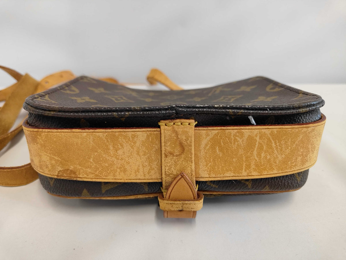#122 LOUIS VUITTON Cartouchiere PM Crossbody