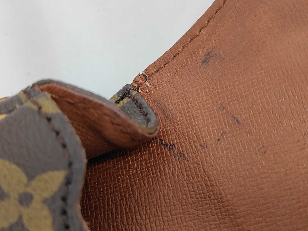 #122 LOUIS VUITTON Cartouchiere PM Crossbody