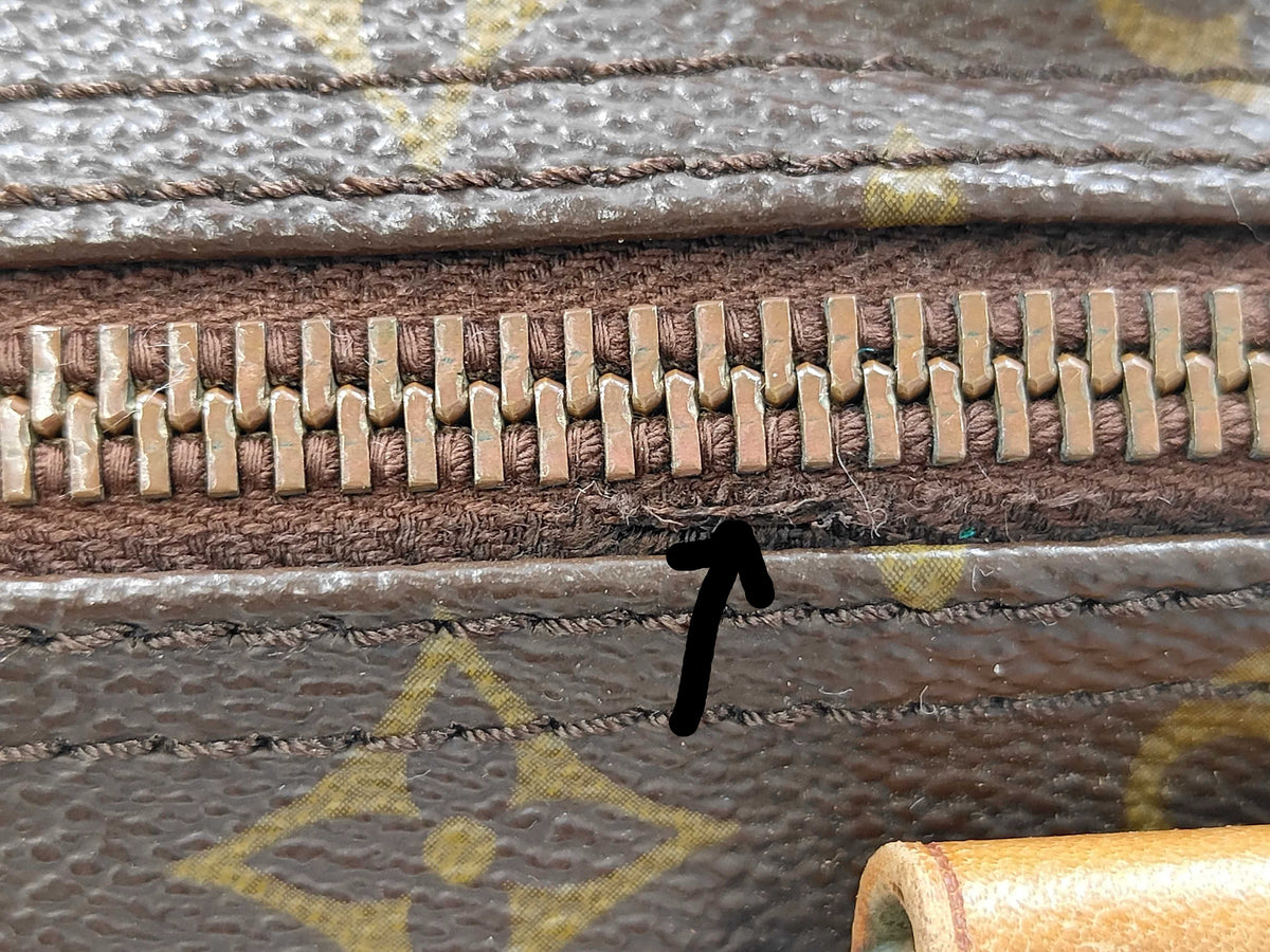 #123 LOUIS VUITTON Keepall 50 Duffle Bag