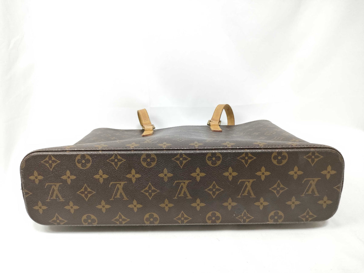 #124 LOUIS VUITTON Luco Tote