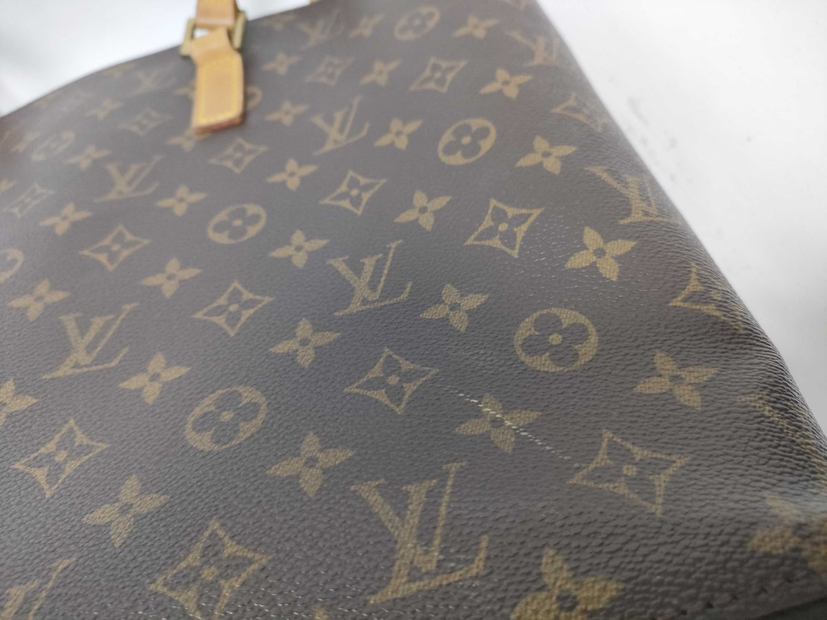 #124 LOUIS VUITTON Luco Tote
