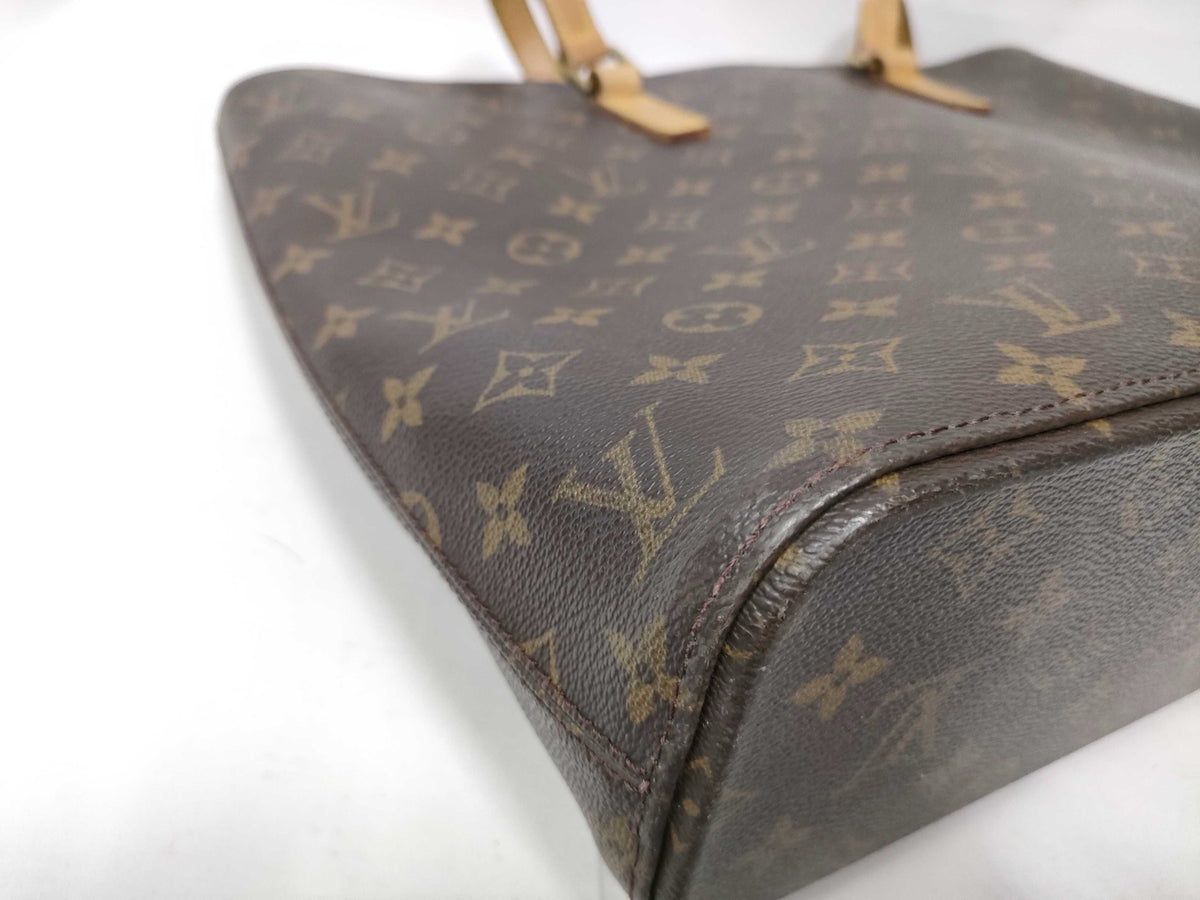 #124 LOUIS VUITTON Luco Tote