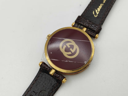 8907 GUCCI Set of 5 Vintage Watches (Need Repair)