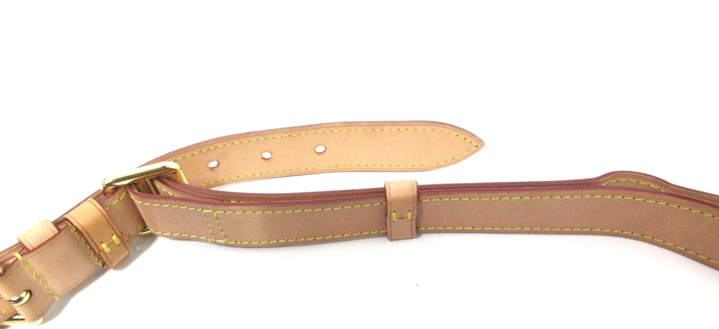 #037 LOUIS VUITTON Monogram Bumbag
