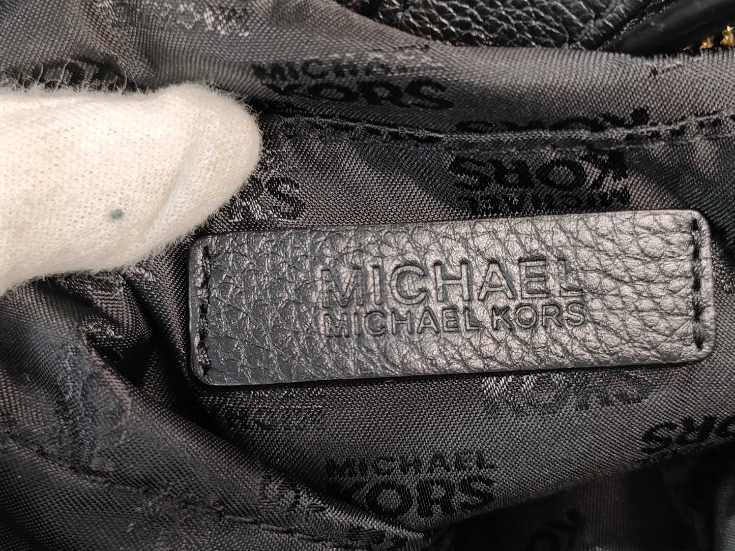 8842 MICHAEL KORS Black Shoulder Bag