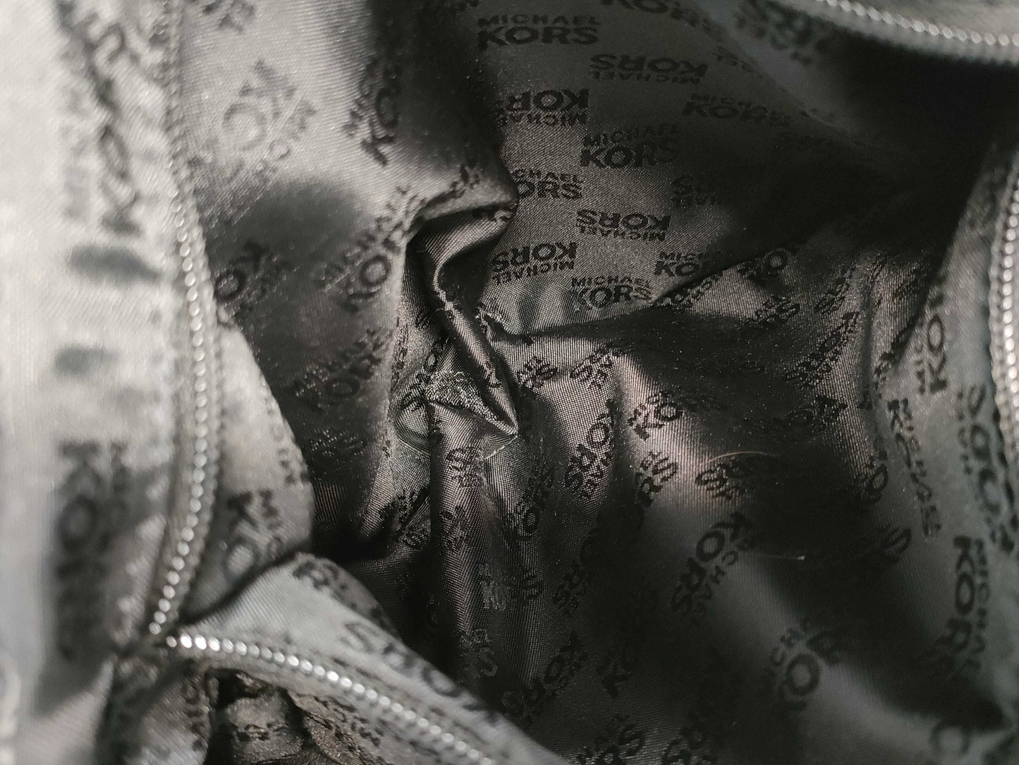 8842 MICHAEL KORS Black Shoulder Bag