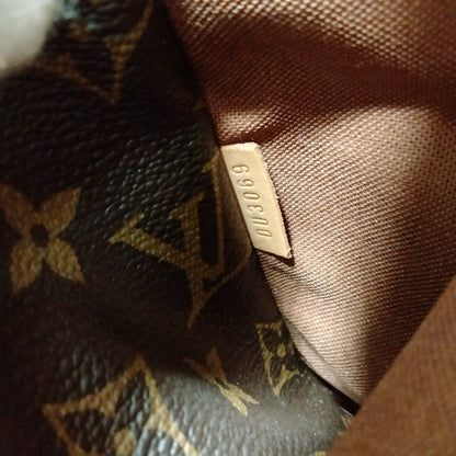 #3202 LOUIS VUITTON Monogram Totally PM