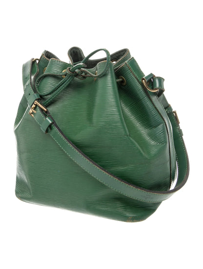 LOUIS VUITTON Green Epi Noe(Oct 31)