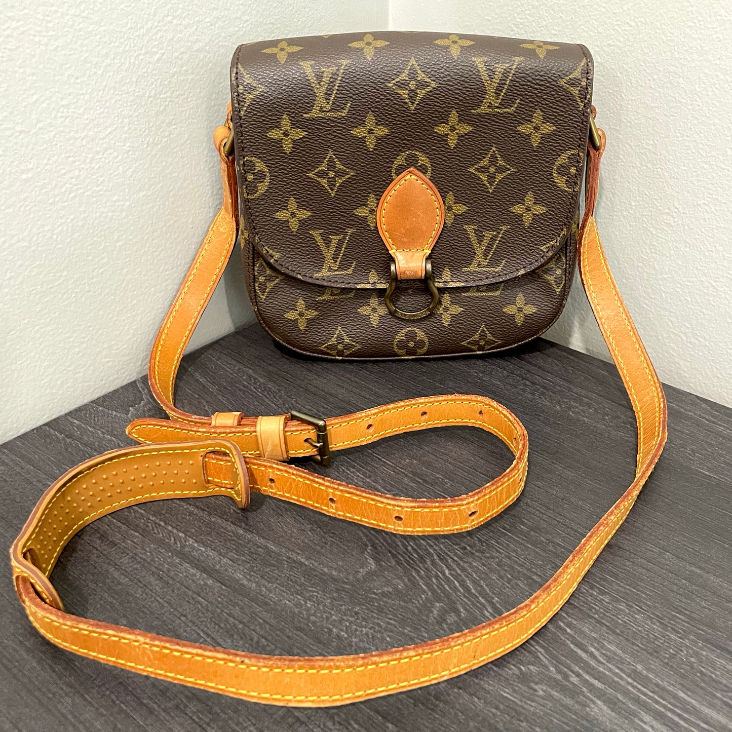 SOLD! Louis Vuitton Monogram Saint Cloud PM