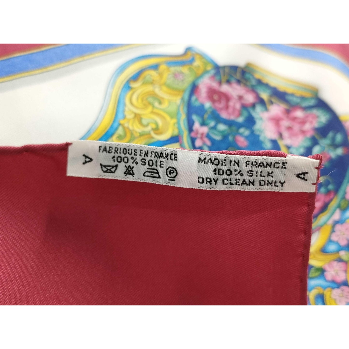 #121 HERMES 90cm Silk Scarf