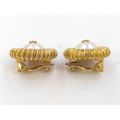 102 Chanel Earrings