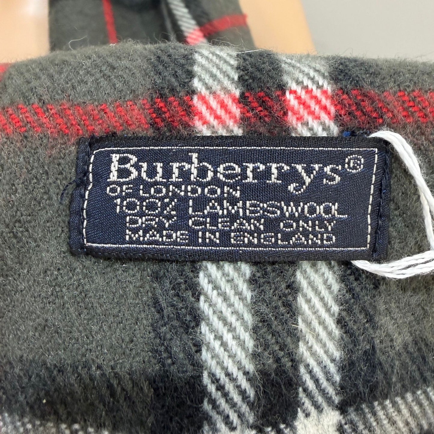 #125 BURBERRY Lambswool Scarf