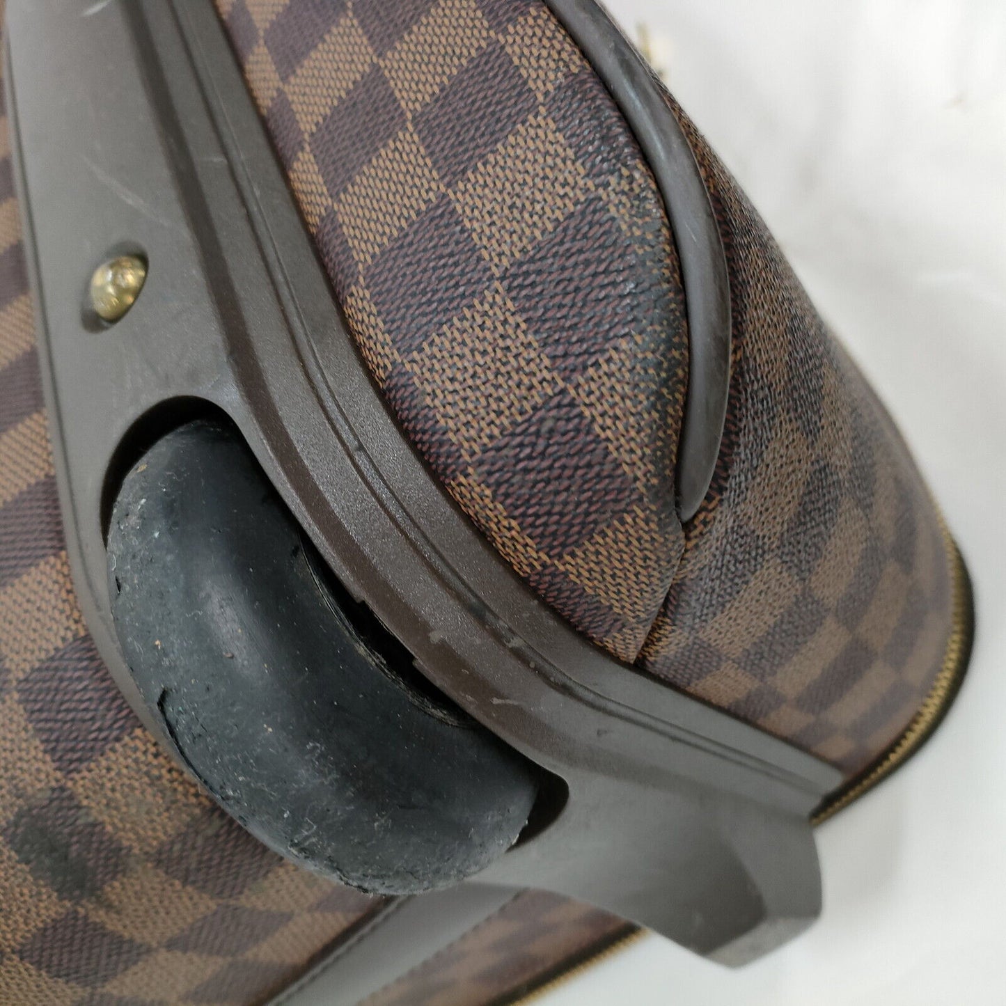 BUY NOW (60% Off for Subscribers) Louis Vuitton Damier Pegase 55 Suitcase