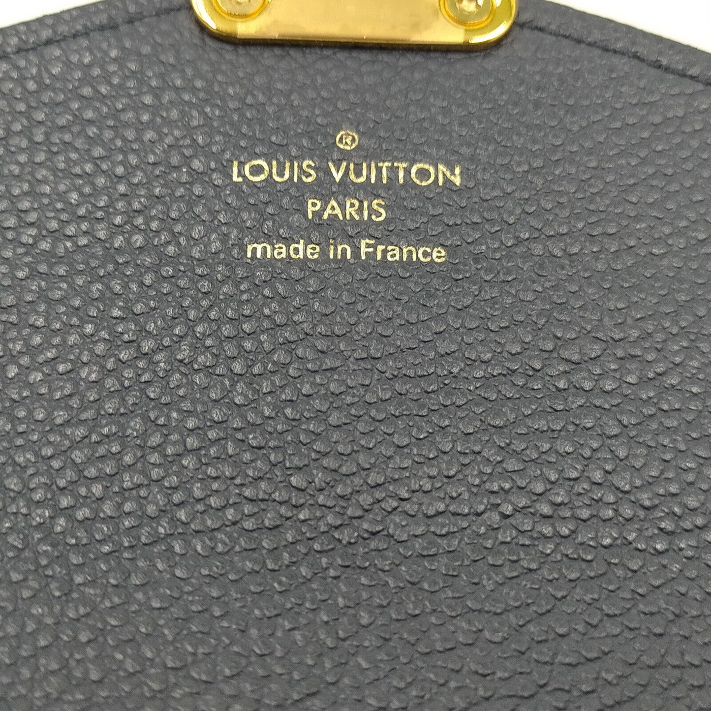 CLEARANCE Louis Vuitton Wallet W/ Generic Chain