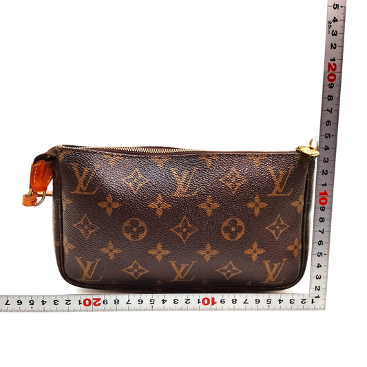 Louis Vuitton Pochette