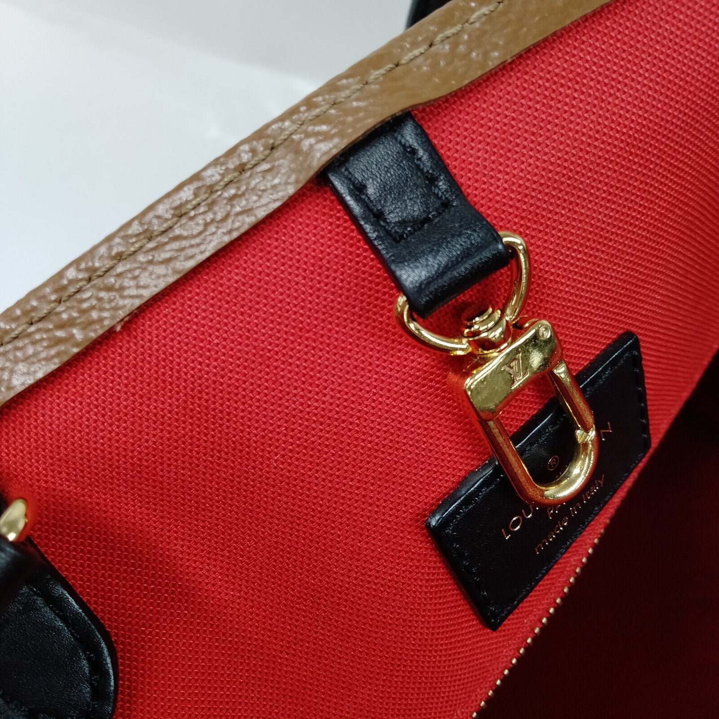Louis Vuitton On The Go GM