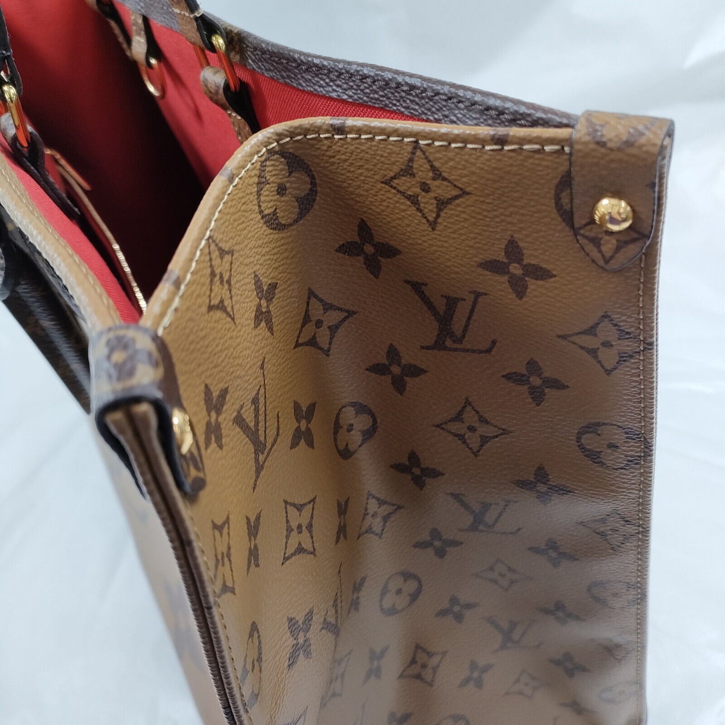 CLEARANCE Louis Vuitton On The Go GM