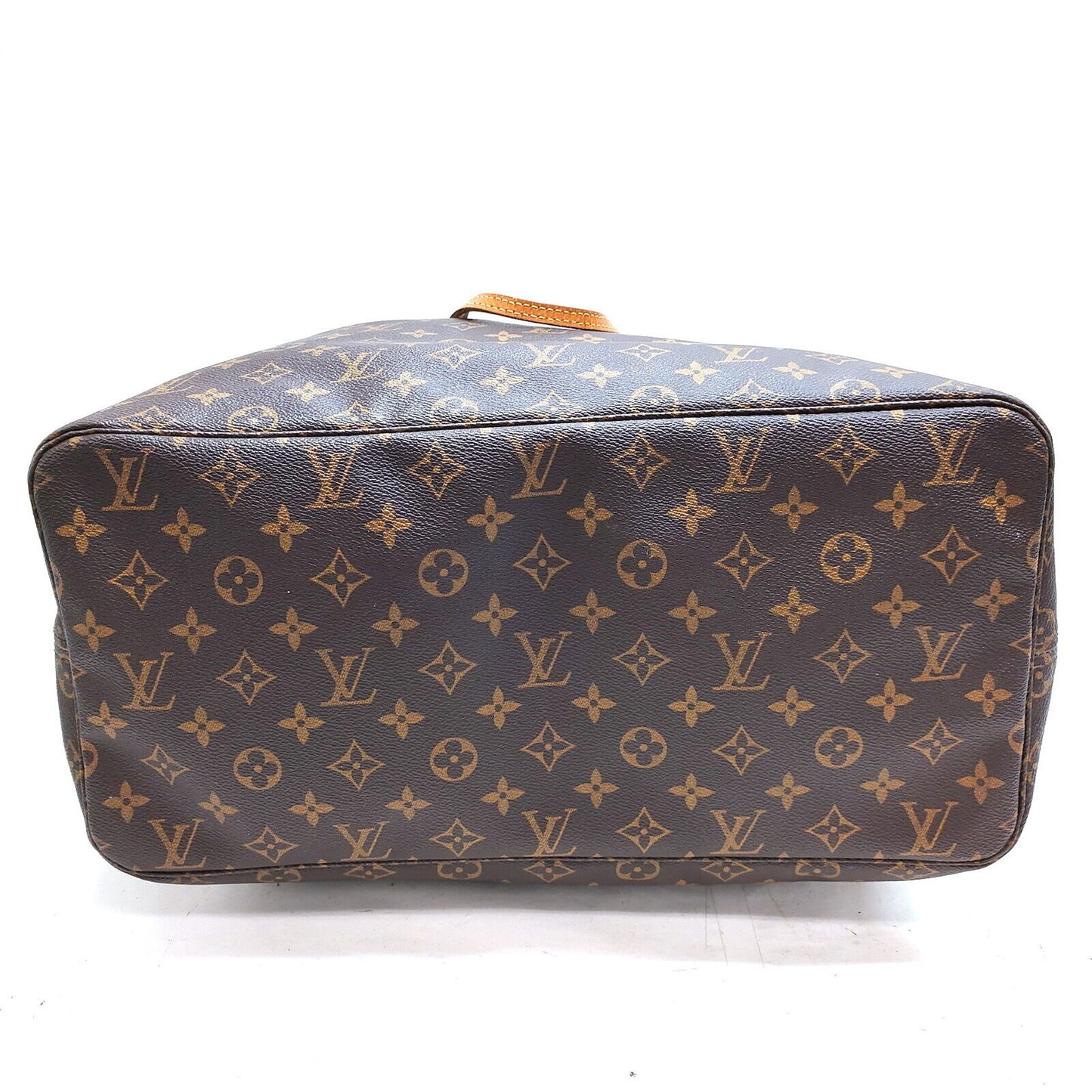 CLEARANCE Louis Vuitton Neverfull GM