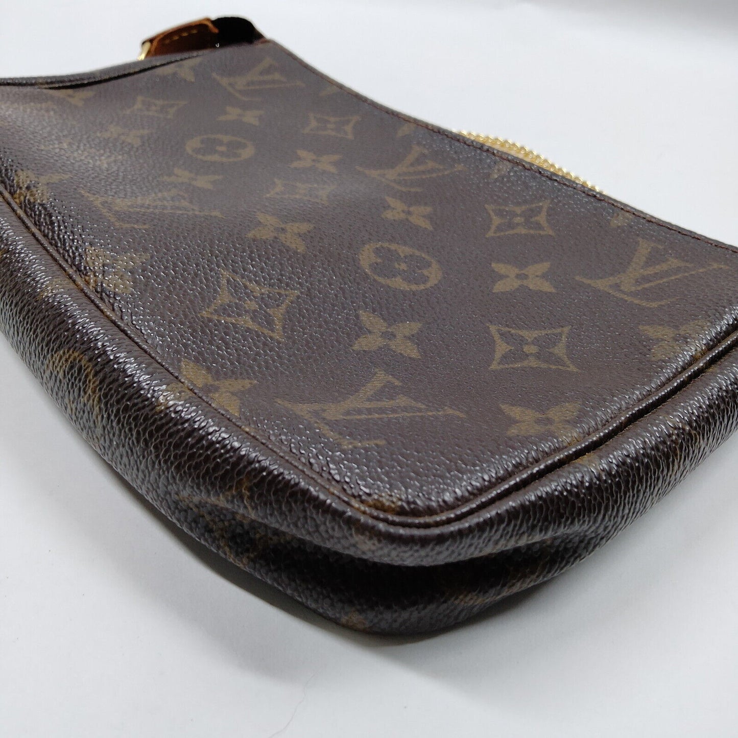 CLEARANCE Louis Vuitton Pochette