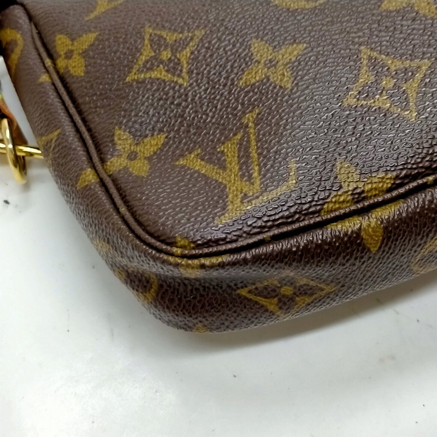 BUY NOW (60% Off for Subscribers) Louis Vuitton Pochette