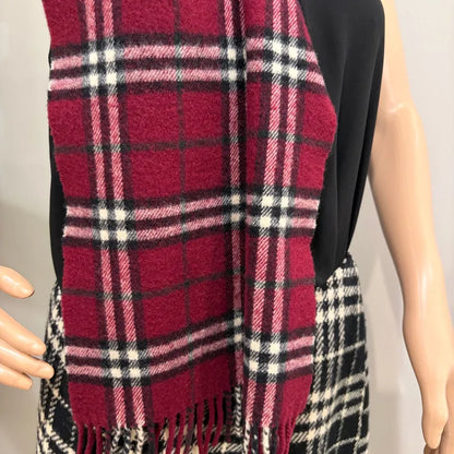 #105 BURBERRY Red Lambswool Scarf